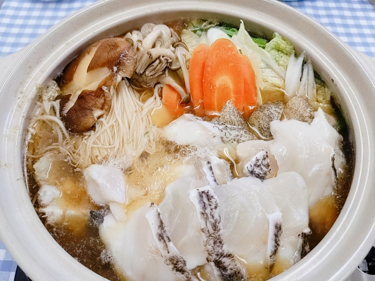 ヤマフ魚初心者女子食べます【クエ鍋編】